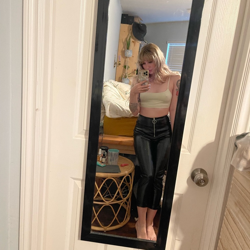 IAMGIA Latex Pants